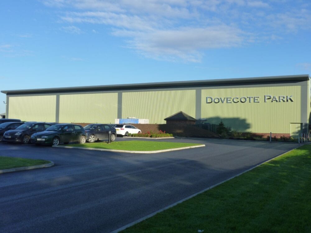 Dovecote warehouse build